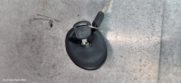 1998 FORD TRANSIT Fuel Door / Filler