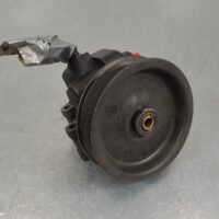 2005 FORD TRANSIT Steering Pump