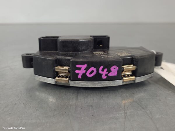 2016 MERCEDES VITO Fan Speed Resistor