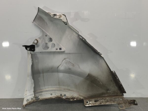 2021 FORD TRANSIT Left Guard