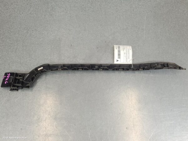 2019 MERCEDES VITO R/Bar Bracket/Reinfo