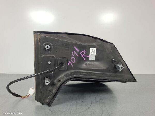 2024 LDV DELIVER 9 Right Door Mirror
