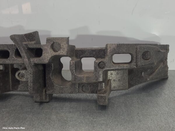 2016 MERCEDES VITO R/Bar Bracket/Reinfo