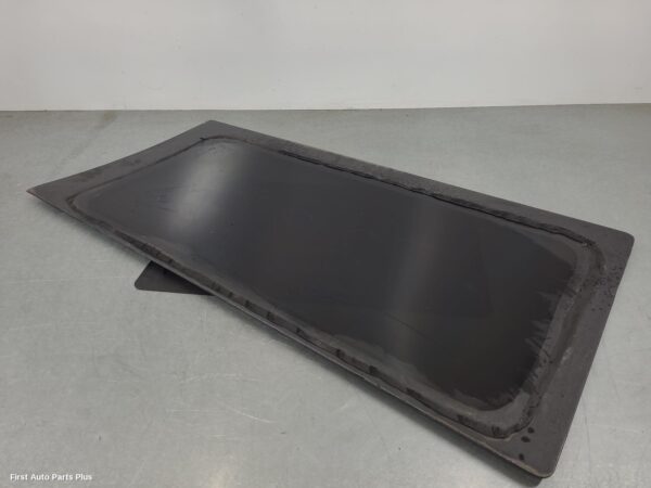 2014 MERCEDES VITO Left Rear Door Window