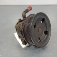 2015 MAZDA BT50 Steering Pump