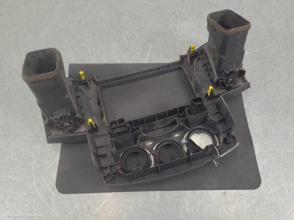 2012 TOYOTA HILUX Trim Panel