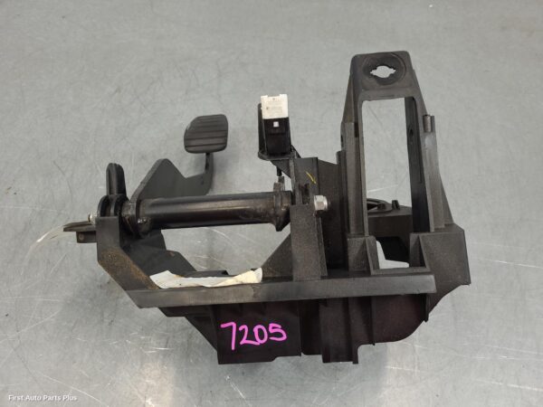 2022 RENAULT MASTER Pedal Assembly