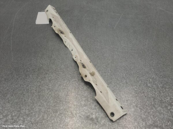 2012 TOYOTA HILUX Radiator Support