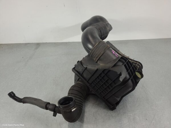2005 MERCEDES SPRINTER Air Cleaner/Box
