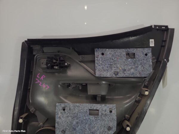 2017 MITSUBISHI TRITON Door Trim