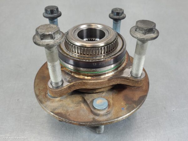 2023 FORD F SERIES Right Rear Hub Assembly