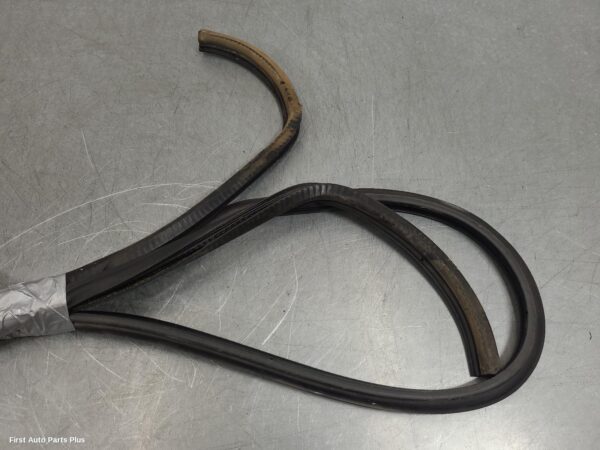 2004 MERCEDES SPRINTER Door/Tailgate Seal