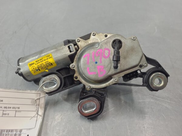 2012 MERCEDES VITO Wiper Motor