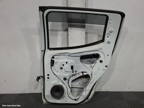 2017 MITSUBISHI TRITON RIGHT_REAR_DOOR_SLIDING