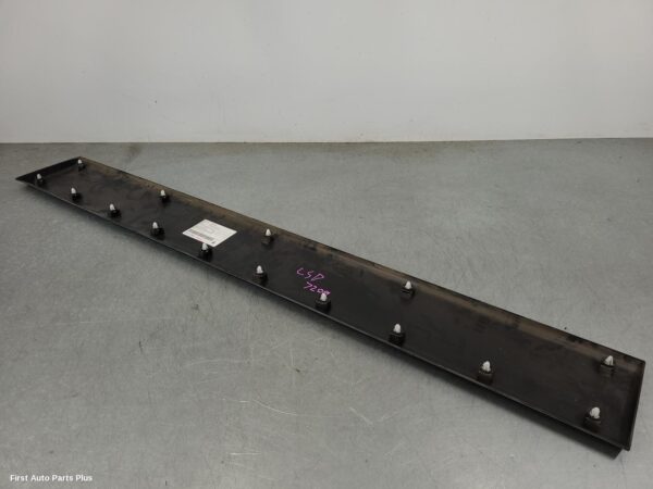 2021 RENAULT MASTER Body/Door Mould