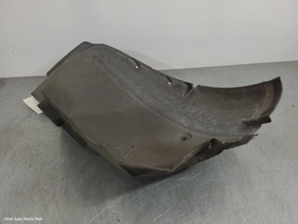 2015 MERCEDES SPRINTER Left Guard Liner