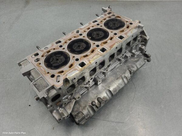 2018 RENAULT MASTER Cylinder Head