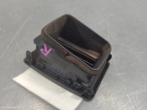 2012 TOYOTA HILUX Trim Panel