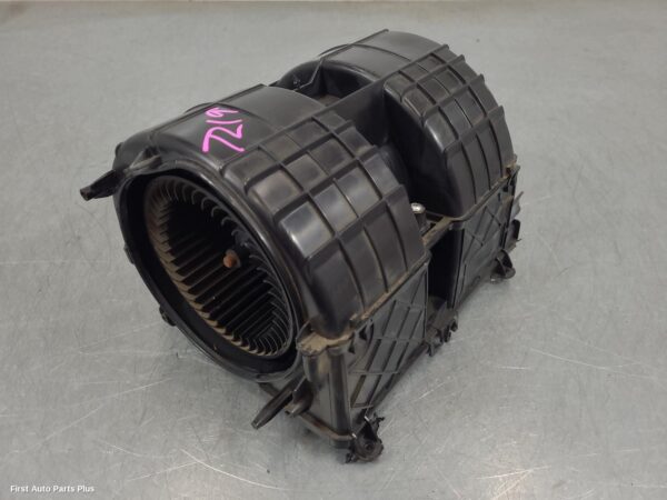 2021 RENAULT TRAFIC Heater Fan Motor