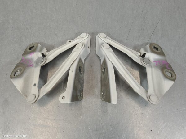 2015 FORD TRANSIT Bonnet Hinge/Strut