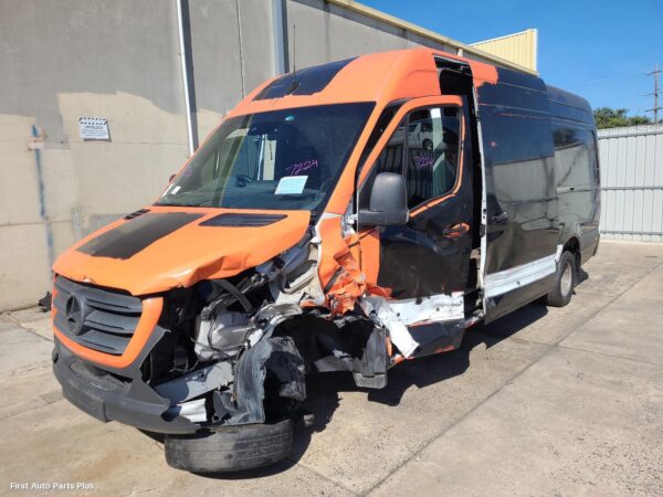 2021 MERCEDES SPRINTER Rear Diff Assembly