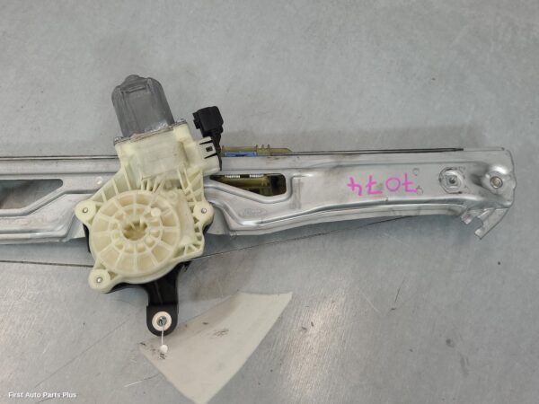 2017 FORD TRANSIT Left Front Window Reg/Motor