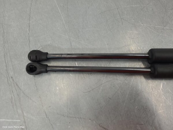 2024 RENAULT TRAFIC Bonnet Hinge/Strut