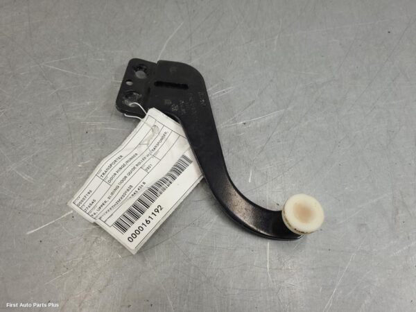 2021 VOLKSWAGEN TRANSPORTER Door Hinge/Runner