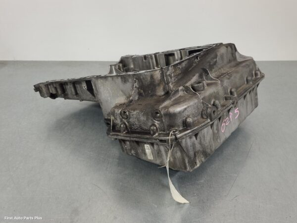 2012 MERCEDES VITO Oil Pan/Sump