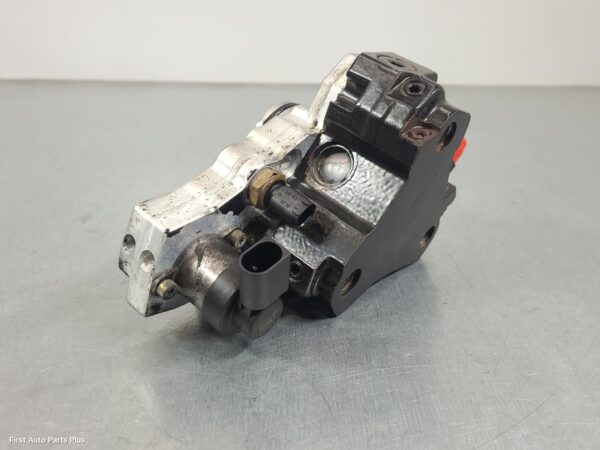 2008 MERCEDES VITO Injector Pump