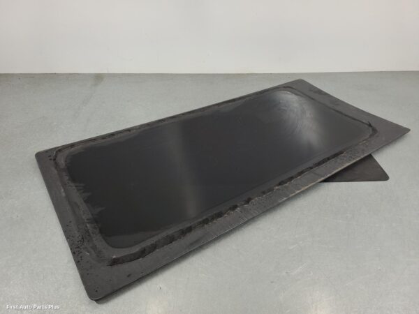 2014 MERCEDES VITO Left Rear Door Window