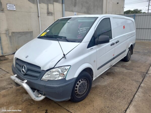 2012 MERCEDES VITO Wiper Motor