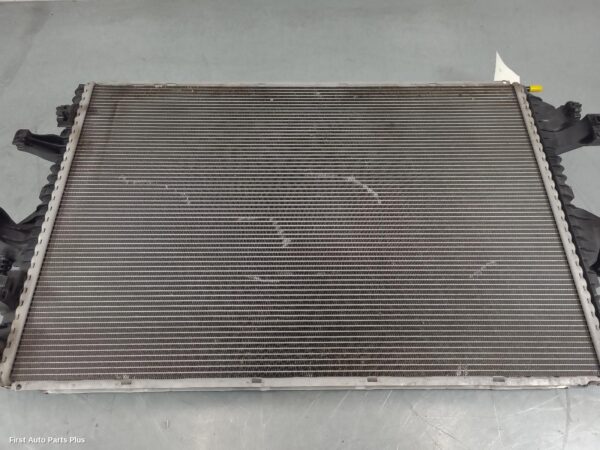2021 VOLKSWAGEN TRANSPORTER Radiator