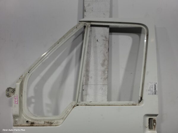 2005 FORD TRANSIT Left Front Door