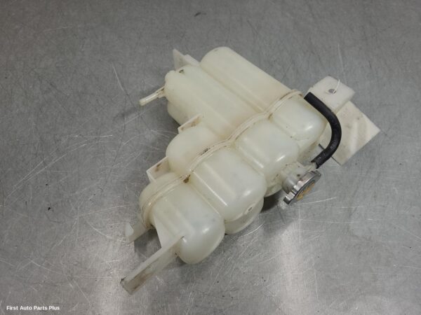 2025 NISSAN NAVARA Overflow Bottle