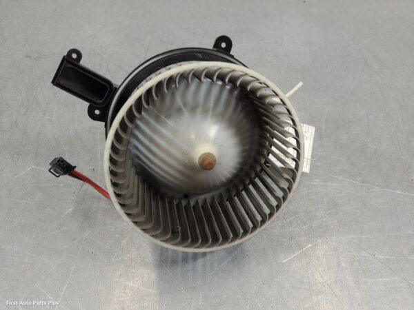2020 MERCEDES VITO Heater Fan Motor