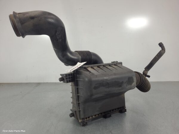 2005 MERCEDES SPRINTER Air Cleaner/Box