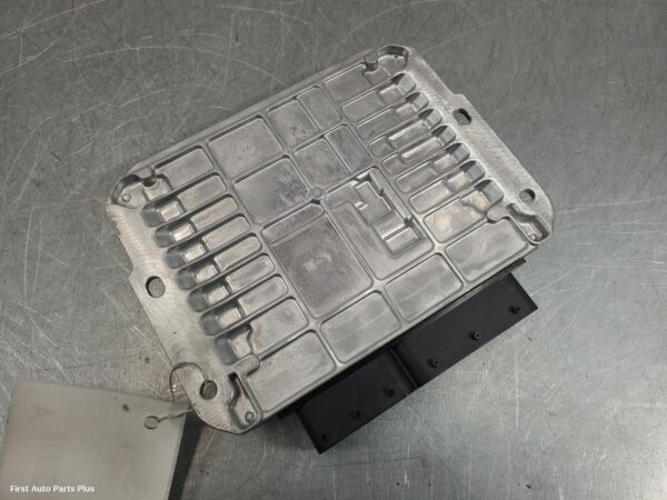 2017 MITSUBISHI TRITON Ecu