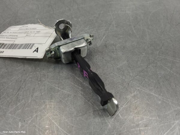 2017 MITSUBISHI TRITON Door Hinge/Runner