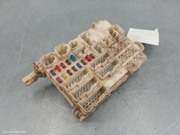 2006 TOYOTA HILUX Fuse Box