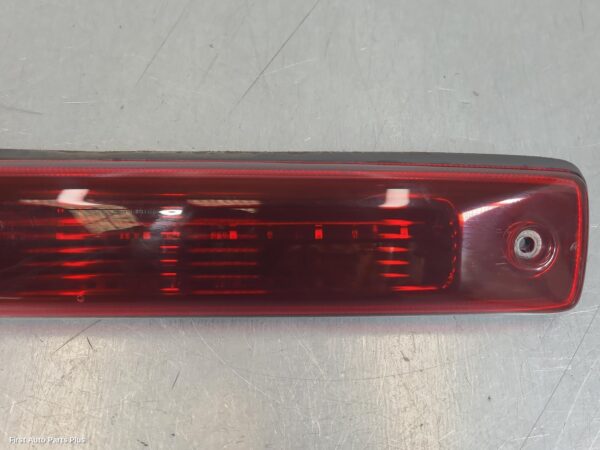 2019 HOLDEN COLORADO High Level Stoplight