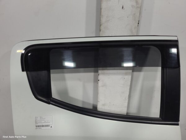 2017 MITSUBISHI TRITON RIGHT_REAR_DOOR_SLIDING