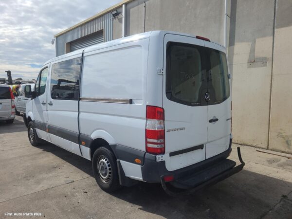 2014 MERCEDES SPRINTER Body/Door Mould
