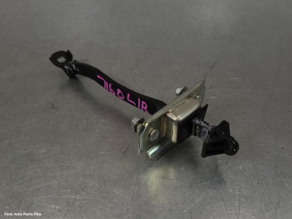 2016 FORD RANGER Door Hinge/Runner