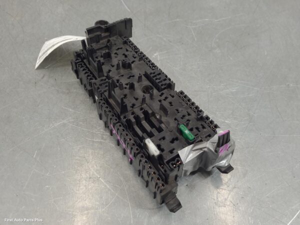2021 MERCEDES SPRINTER Fuse Box