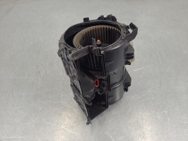 2021 RENAULT TRAFIC Heater Fan Motor
