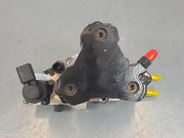 2008 MERCEDES VITO Injector Pump
