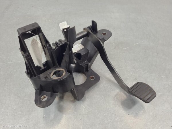 2021 RENAULT MASTER Pedal Assembly