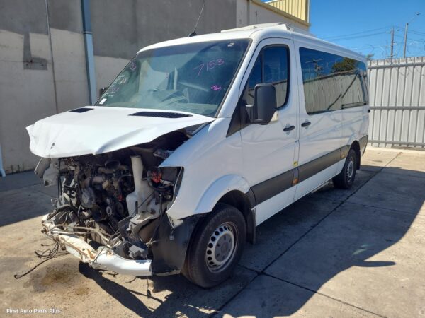2015 MERCEDES SPRINTER Ecu