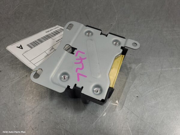 2017 MITSUBISHI TRITON Airbag Module/Sensor